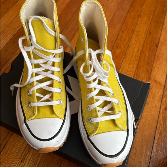 ‼️‼️Super Cute Chunky Converse‼️ - Picture 3 of 4